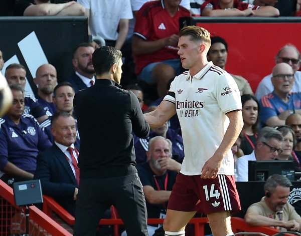 6场0球, 塔帅力挺约克雷斯: 我拥抱并感谢了他, 他的表现不可思议